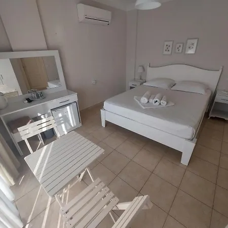 Grandma's Garden Apart-hotel 3*