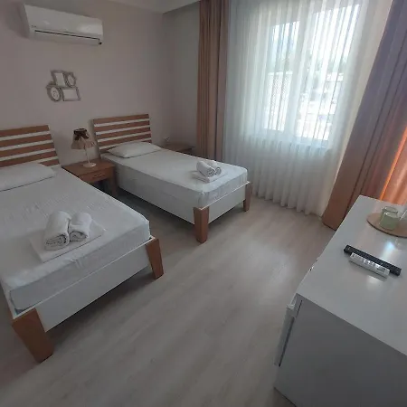 Hotel de apartamente Grandma's Garden 3*