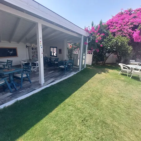 Hotel de apartamente Grandma's Garden