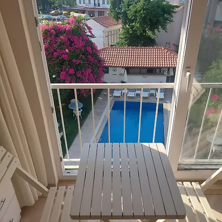 Hotel de apartamente Grandma's Garden