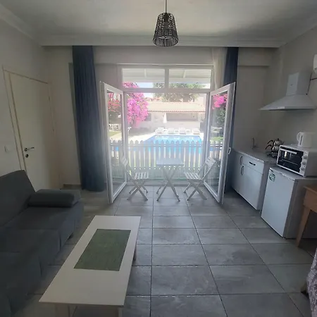 Aparthotel Grandma's Garden Dalyan