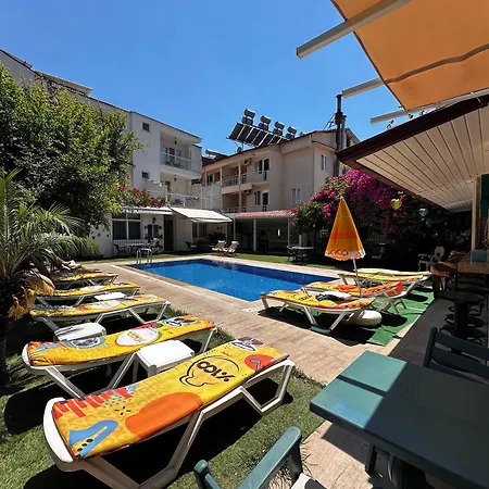Grandma's Garden Aparthotel Dalyan