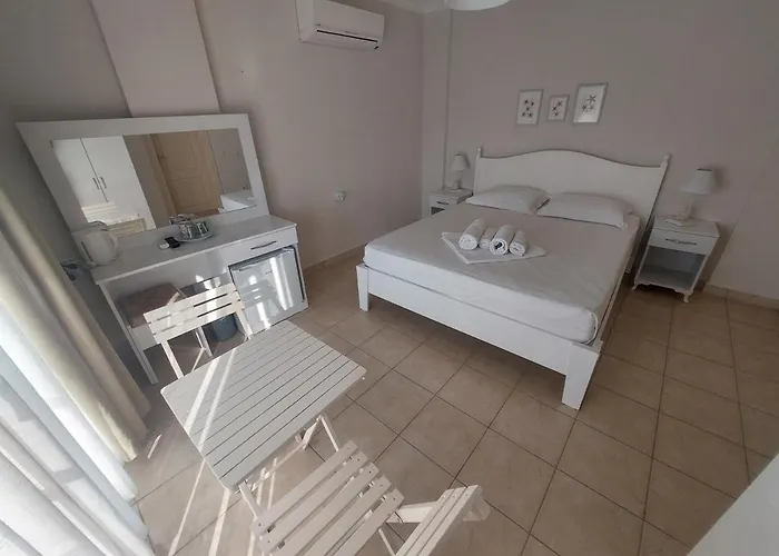 Grandma's Garden Apart-hotel 3*